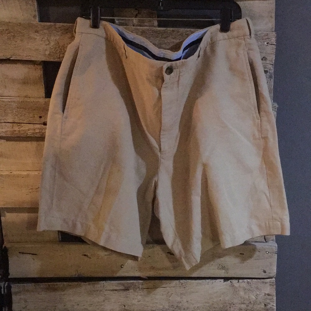 Brooks Brothers shorts